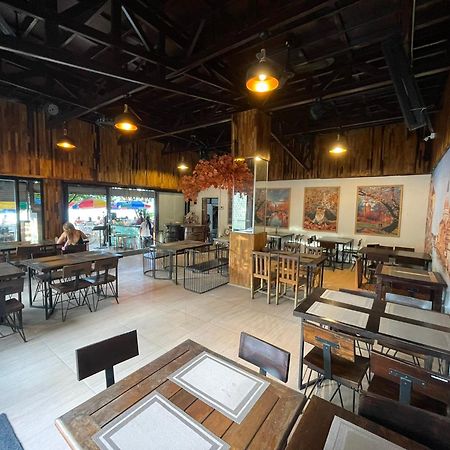 Twin Palms Hostel Phi Phi Екстериор снимка