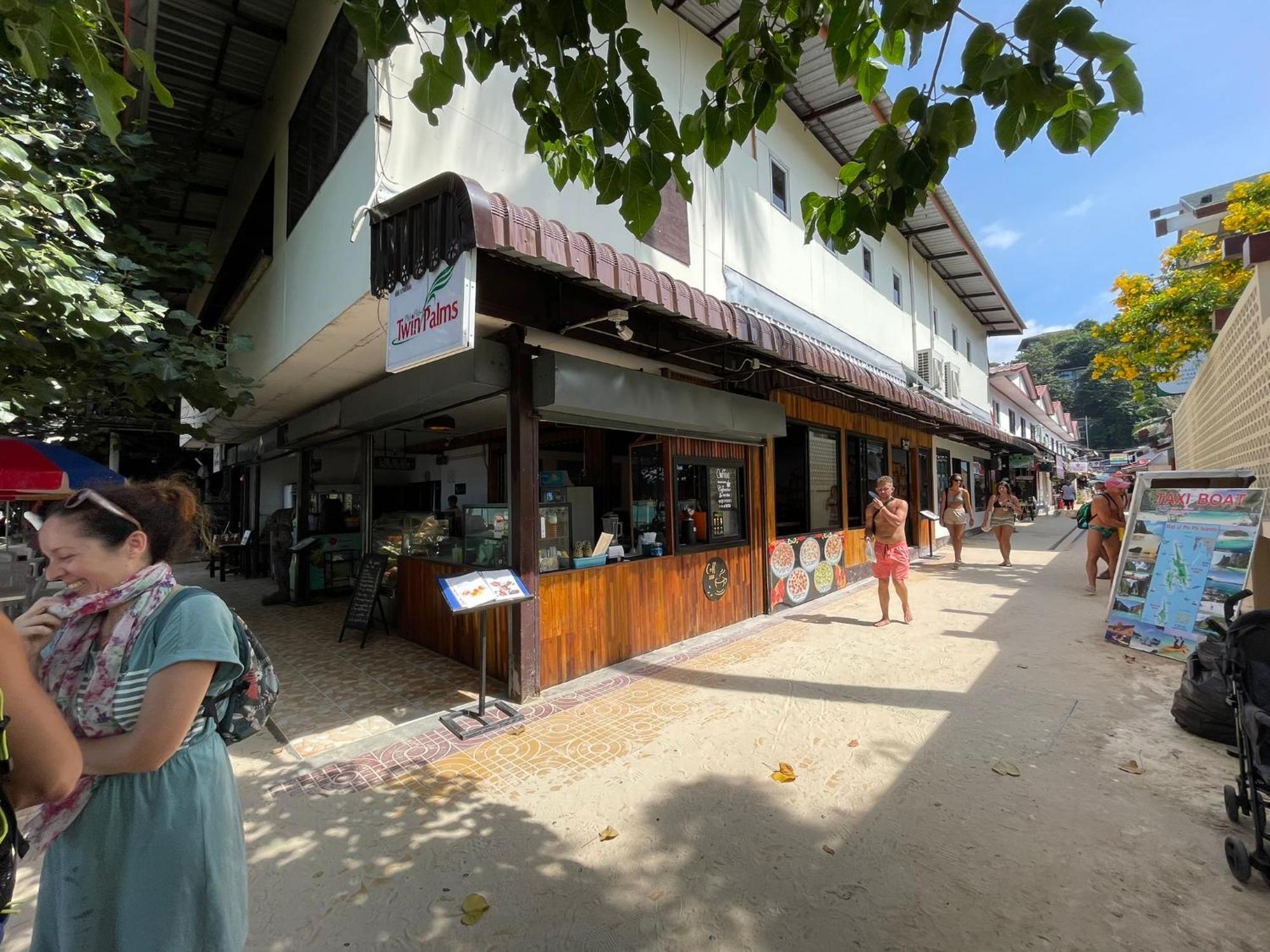 Twin Palms Hostel Phi Phi Екстериор снимка