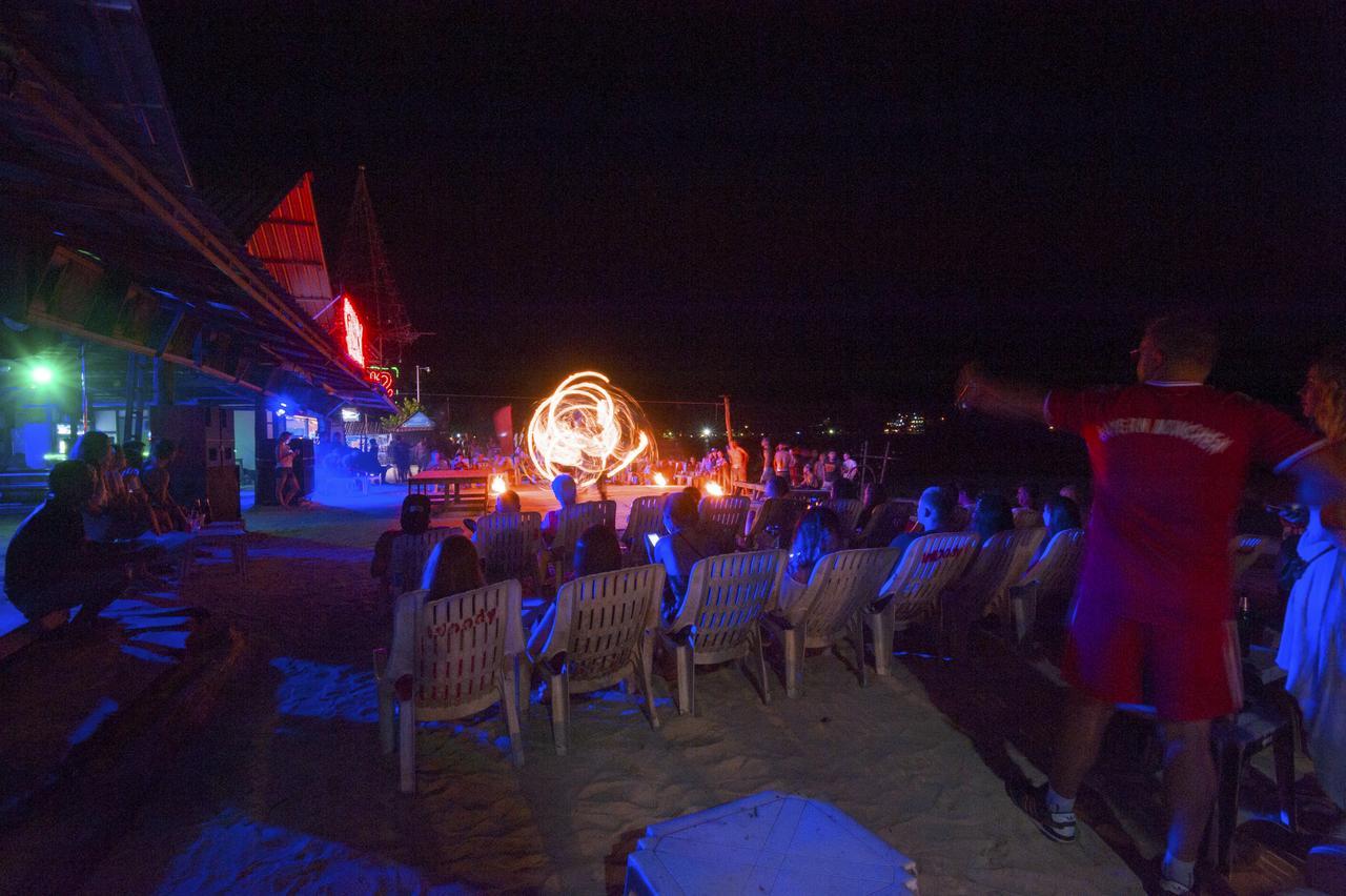 Twin Palms Hostel Phi Phi Екстериор снимка
